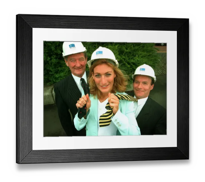 Framed Print : Gladiator Siren Ali Paton at the launch of the June 1998 Surveyors Scotland PLC