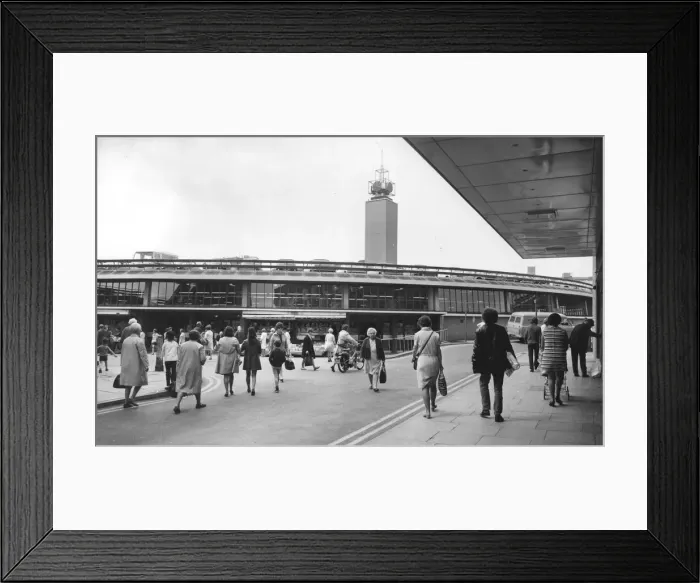 Framed Print : Shoppers milling around at Coventrys Retail Market. 2nd July 1971 Framed Print : Shoppers milling around at Coventrys Retail Market. 2nd July 1971