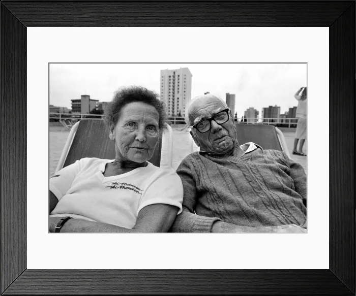 Framed Print : Old People: Holidays: Pensioners enjoying themselves on holiday abroad in Benidorm, Spain