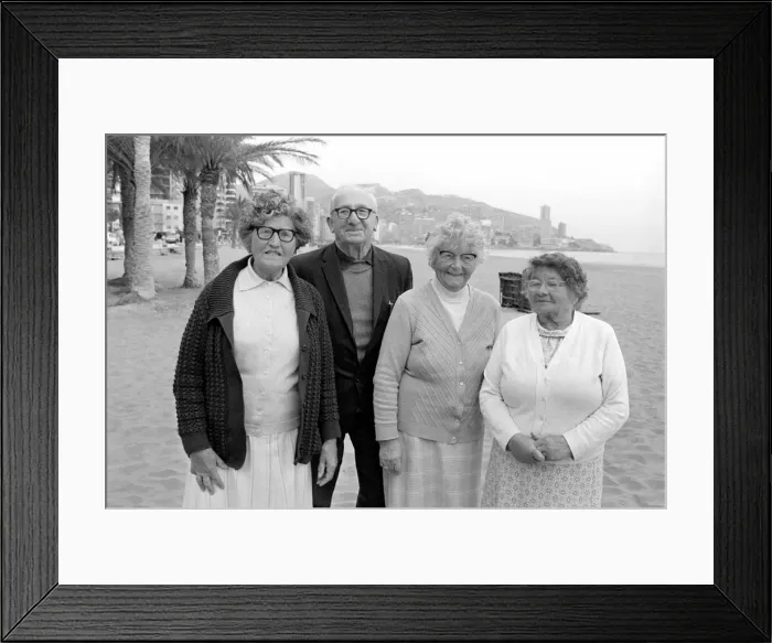 Framed Print : Old People: Holidays: Pensioners enjoying themselves on holiday abroad in Benidorm, Spain