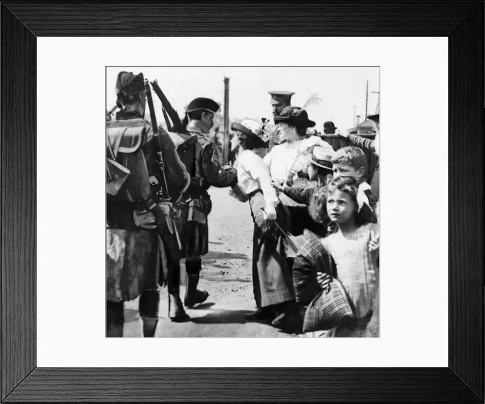 Framed Print : Recruiting for The Great War. OP234E / 1 Framed Print : Recruiting for The Great War. OP234E / 1