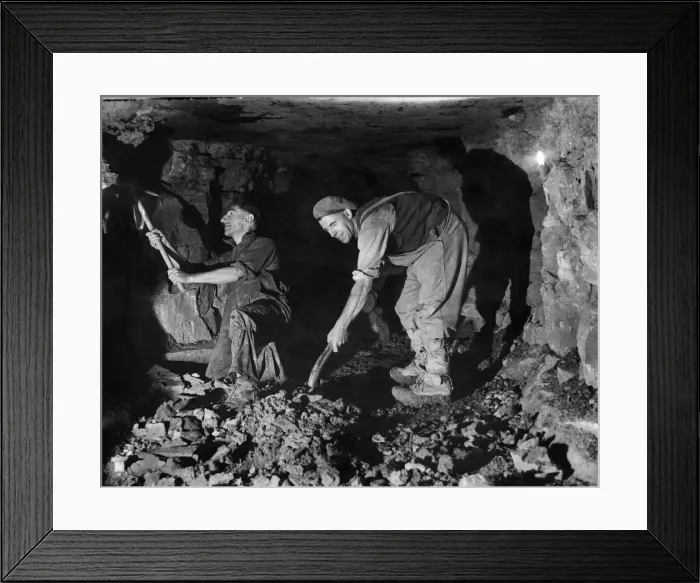 Framed Print : Collieries. September 1947 P009829