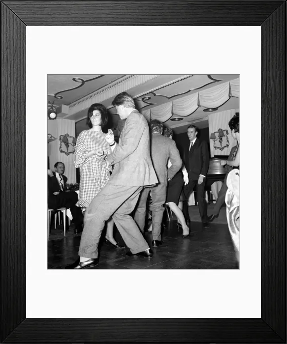 Framed Print : A new dance which is the rage in America has now come to London Framed Print : A new dance which is the rage in America has now come to London
