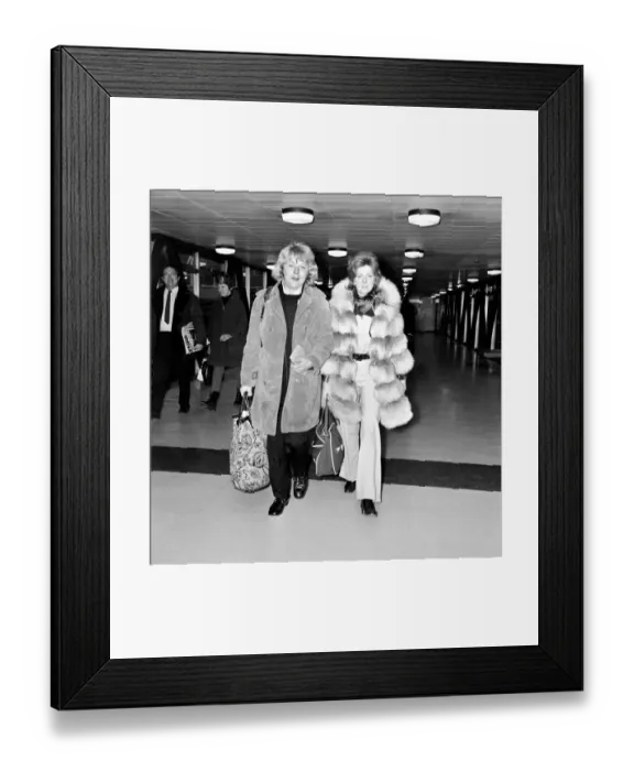 Framed Print : Cilla Black leaves London Airport for Zurich / Switzerland, with her husband Bobby Framed Print : Cilla Black leaves London Airport for Zurich / Switzerland, with her husband Bobby