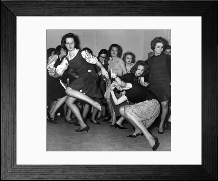 Framed Print : The Girls who are with it : Yes, they re swingin, the girls are with it Framed Print : The Girls who are with it : Yes, they re swingin, the girls are with it