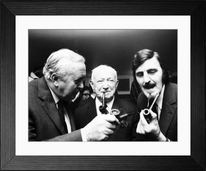 : Harold Wilson, lord shinwell and Jimmy Hill all smoking pipes in a line Dbase Msi : Harold Wilson, lord shinwell and Jimmy Hill all smoking pipes in a line Dbase Msi