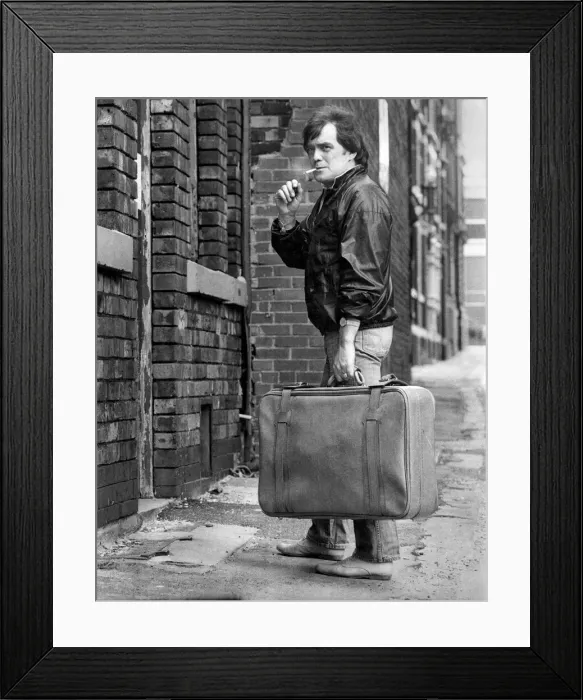 Framed Print : Bill Tarmey - On The Move to Number Nine Coronation Street. June 1983 P009793 Framed Print : Bill Tarmey - On The Move to Number Nine Coronation Street. June 1983 P009793