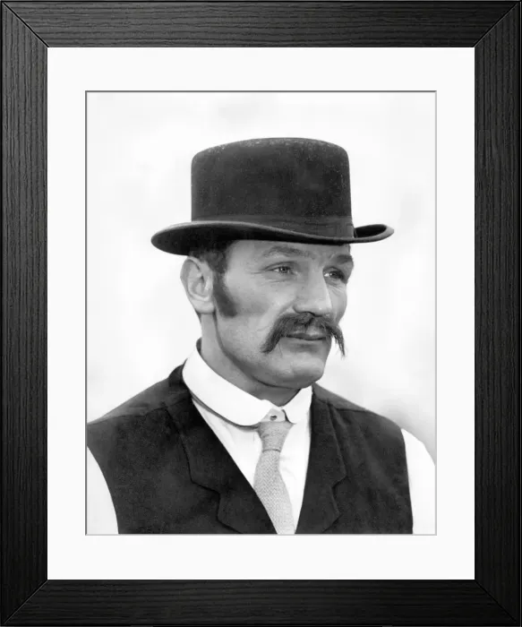 Framed Print : Henry Cooper as an 18th Century second. December 1965 P009787 Framed Print : Henry Cooper as an 18th Century second. December 1965 P009787