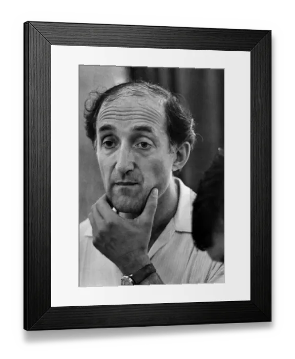 Framed Print : Ron Moody at rehearsals for the new British musical The Great Grimaldi