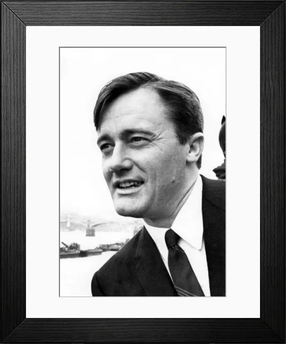 Framed Print : Robert Vaughn Actor. Circa 1967. P009602