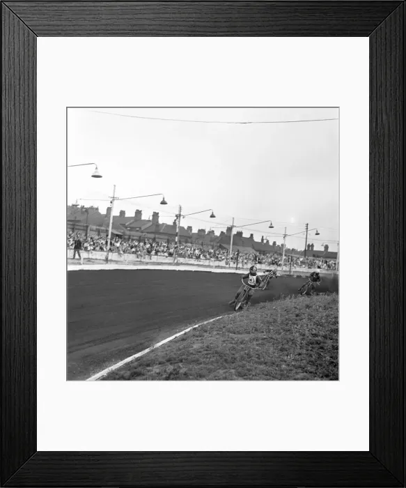 Framed Print : Speedway at stoke, motorsport. June 1960 M4380-006 Framed Print : Speedway at stoke, motorsport. June 1960 M4380-006