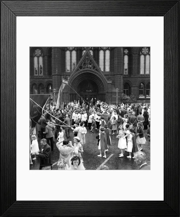 Framed Print : Manchester Whit Walks. Children / Crowds / Celebrations. June 1960 M4479-006 Framed Print : Manchester Whit Walks. Children / Crowds / Celebrations. June 1960 M4479-006