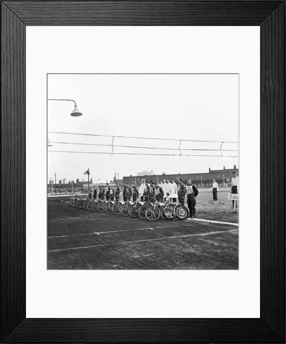 Framed Print : Speedway at stoke, motorsport. June 1960 M4380-010 Framed Print : Speedway at stoke, motorsport. June 1960 M4380-010