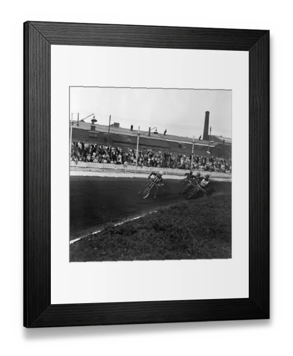 Framed Print : Speedway at stoke, motorsport. June 1960 M4380-009