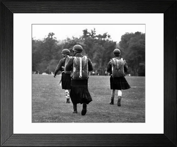 Framed Print : There can be few more totally facinating sight in the world than a Scotsman making a Framed Print : There can be few more totally facinating sight in the world than a Scotsman making a