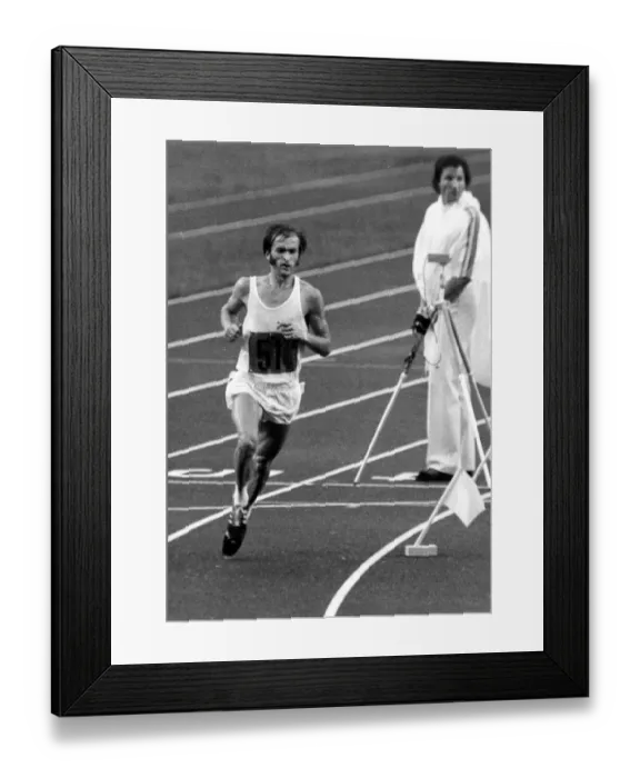 Framed Print : Olympic Games 1976 The winner of the Marathon Waldemar Cierpinski of East Germany