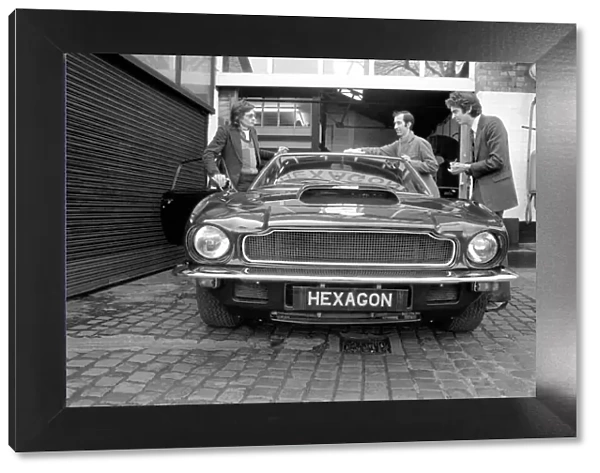 Hexagon Motors of Highgate. Aston Martin. December 1974 74-7666-001