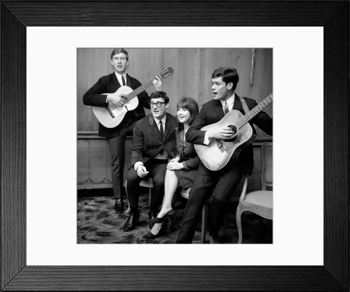 Framed Print : Pop group The Seekers performiong during a press call in the Pinafore Room at the Savoy Framed Print : Pop group The Seekers performiong during a press call in the Pinafore Room at the Savoy