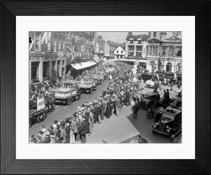 Framed Print : Carnival parade through Kingston in celebration of King George V silver jubilee. May 1935