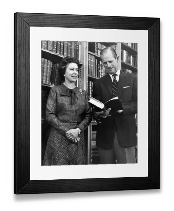 Framed Print : Queen Elizabeth II with Prince Philip in the Library during a photocall at Balmoral Framed Print : Queen Elizabeth II with Prince Philip in the Library during a photocall at Balmoral