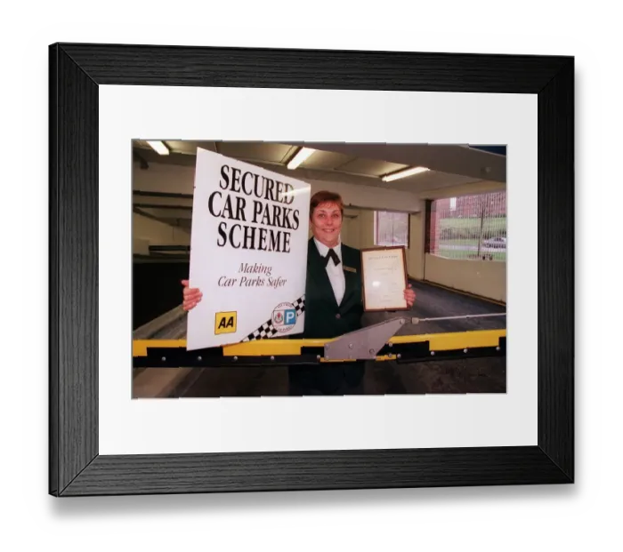 Framed Print : CAROL GRAY WINNER November 1999 OF BUCHANAN GALLERIES FIRST CAR PARK TO RECEIVE Framed Print : CAROL GRAY WINNER November 1999 OF BUCHANAN GALLERIES FIRST CAR PARK TO RECEIVE