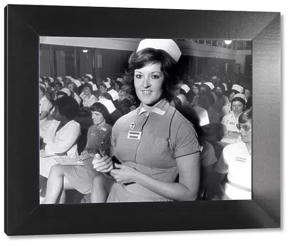 Nurses prizegiving at Walsgrave Hospital, Coventry. Mrs