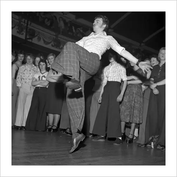 Wigan Casino dancers Northern soul dancing. 20th February 1975