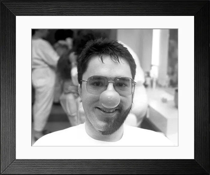 Framed Print : David Lees of Cramlington has half his beard shaved off for Comic Relief in 1989 Framed Print : David Lees of Cramlington has half his beard shaved off for Comic Relief in 1989