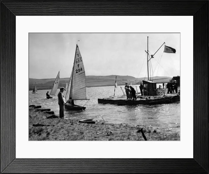 Framed Print : Firefly dinghy racing at Hollingsworth Lake. F. 284 passes the signal station on her way Framed Print : Firefly dinghy racing at Hollingsworth Lake. F. 284 passes the signal station on her way