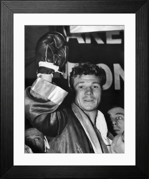 Framed Print : Tommy McGovern, Bermondsey, the new light weight champion of Great Britain after his 40 Framed Print : Tommy McGovern, Bermondsey, the new light weight champion of Great Britain after his 40