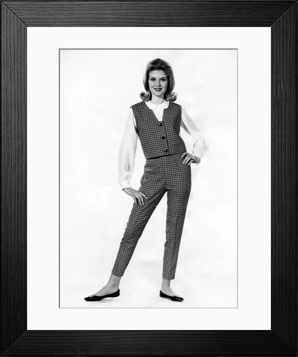 Framed Print : Reveille Fashions: Maureen. January 1964 P009442 Framed Print : Reveille Fashions: Maureen. January 1964 P009442