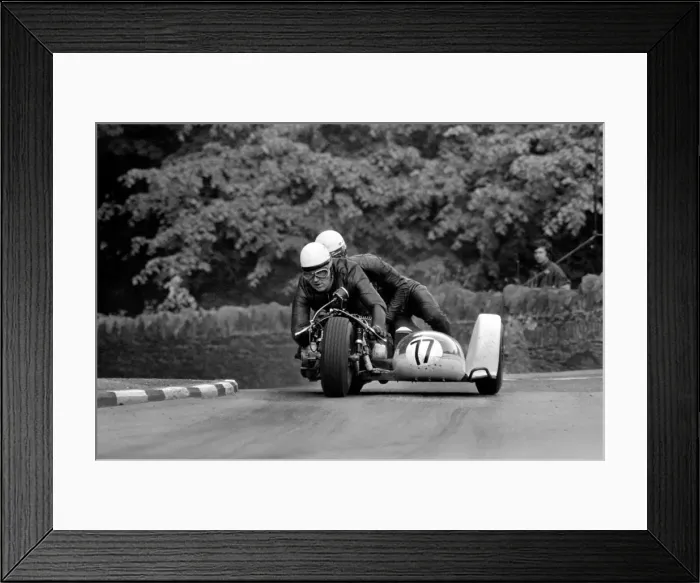 Framed Print : Sport Motorcycling: Isle of Man TT Racing 750 CC Sidecar Class. Action from the race Framed Print : Sport Motorcycling: Isle of Man TT Racing 750 CC Sidecar Class. Action from the race