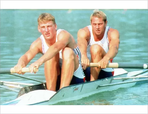 Olympic Games 1992 Barcelona Mathew Pinsent and Steve Redgrave win the coxless two