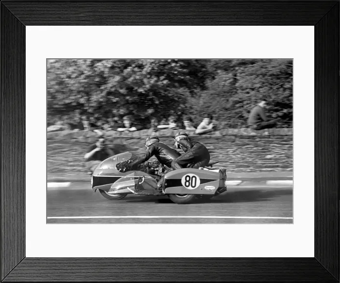 Framed Print : Sport Motorcycling: Isle of Man TT Racing 750 CC Sidecar Class. Action from the race