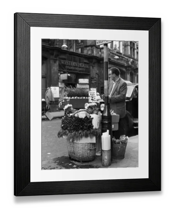 Framed Print : Street Traders: Flower seller of Oxford Street. May 1959 P004954 Framed Print : Street Traders: Flower seller of Oxford Street. May 1959 P004954