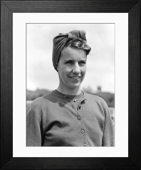 Framed Print : British Womens Golf Championship at Troon. Miss. Frances Stephens of Birkdale Framed Print : British Womens Golf Championship at Troon. Miss. Frances Stephens of Birkdale