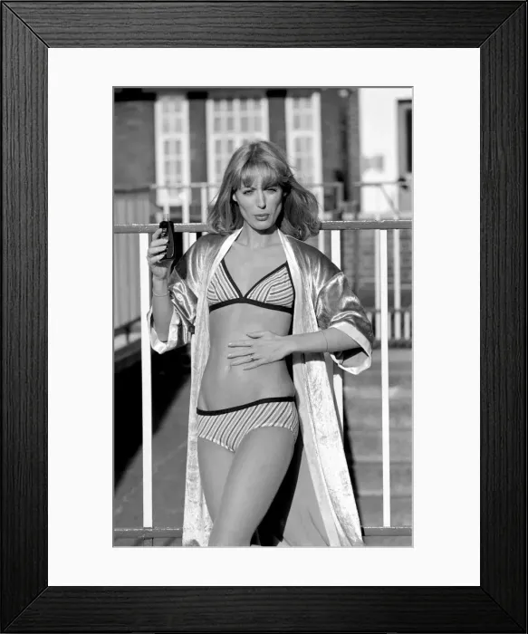 Framed Print : Mark and Spencer fashion. January 1975 75-00278-007