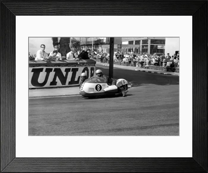 Framed Print : Sport: Motorcycling: Isle of Man TT Racing 500 CC Side Car Class Framed Print : Sport: Motorcycling: Isle of Man TT Racing 500 CC Side Car Class
