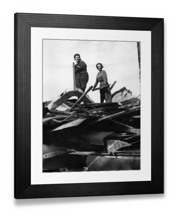 Framed Print : World War II Women. Women salvagers collecting scrap metal. September 1942 P010266