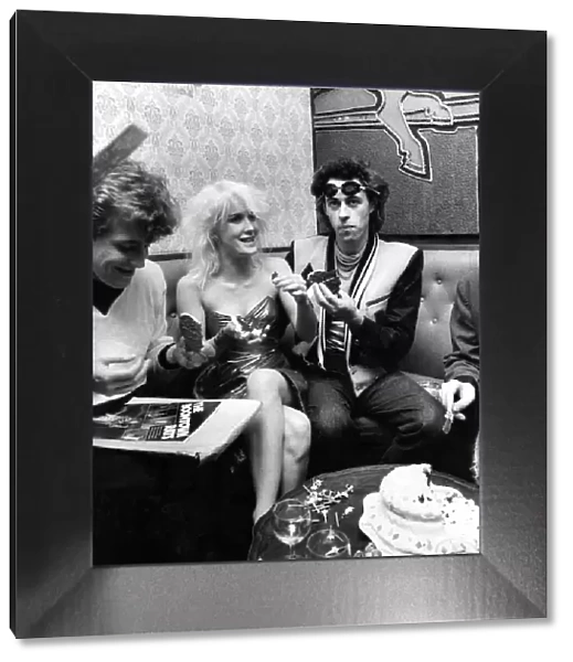 'Boomtown Rats'On Tour: Bob Geldof and Paula Yates eat Birthday cake