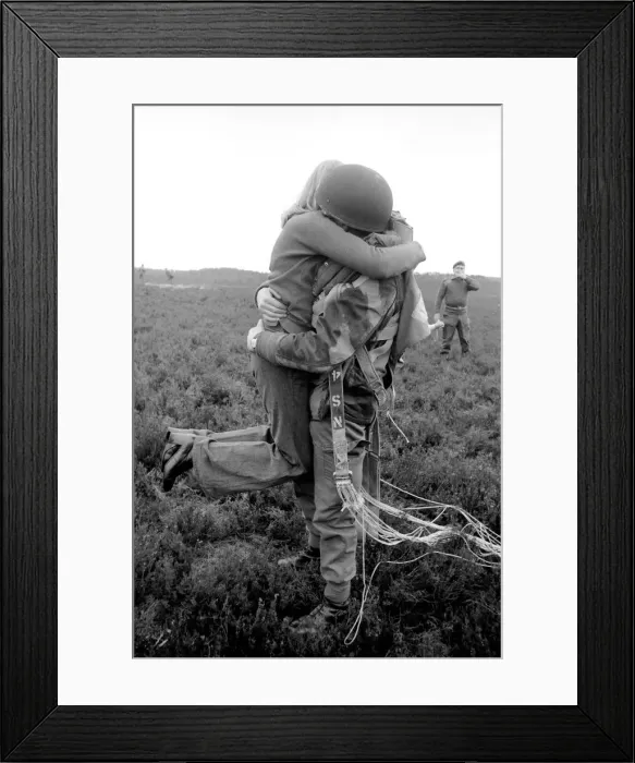 Framed Print : 9th Independent Parachute Squadron with wife after drop. February 1975 75-00893-004 Framed Print : 9th Independent Parachute Squadron with wife after drop. February 1975 75-00893-004