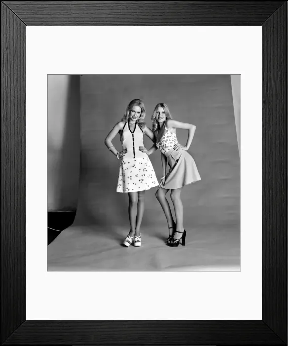 Framed Print : Fashion: Models: Lindsay and Lotte. February 1975 75-01150 Framed Print : Fashion: Models: Lindsay and Lotte. February 1975 75-01150