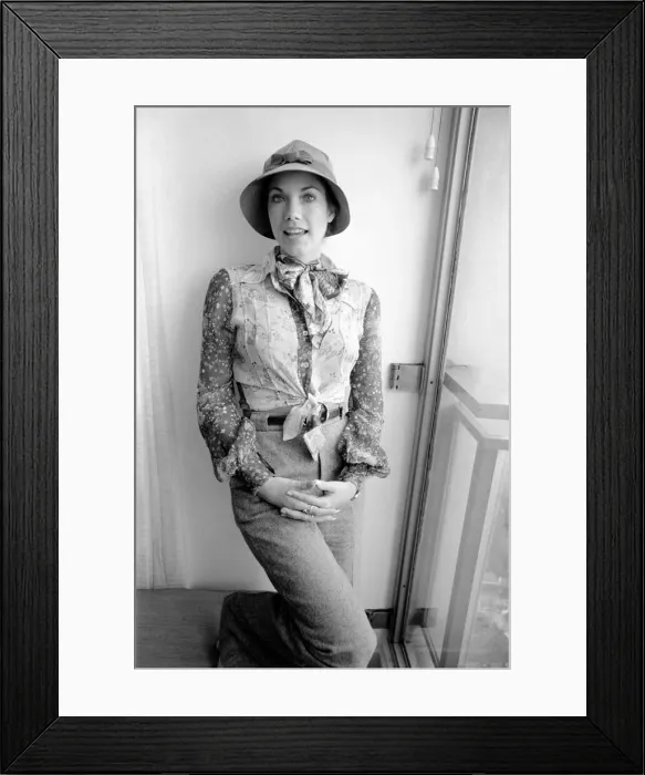 Framed Print : American singer Barbie Benton. January 1975 75-00375-002 Framed Print : American singer Barbie Benton. January 1975 75-00375-002