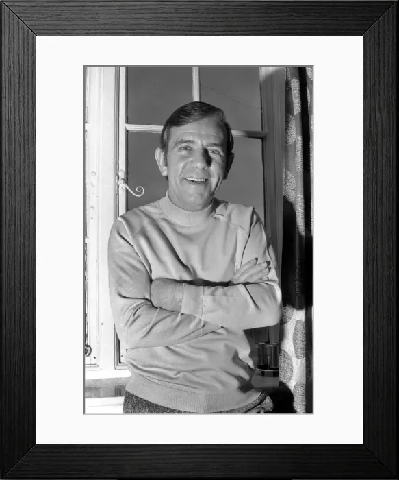 Framed Print : Humour: comedy. Norman Wisdom. January 1975 75-00286-007
