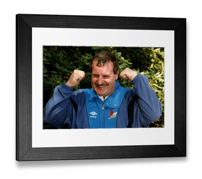 Framed Print : Alex Murphy Rugby League coach wearing umbro tracksuit and holding fists up