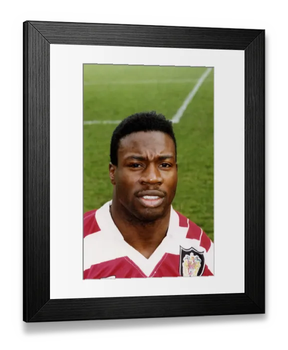 Framed Print : Martin Offiah rugby Wigan RLFC