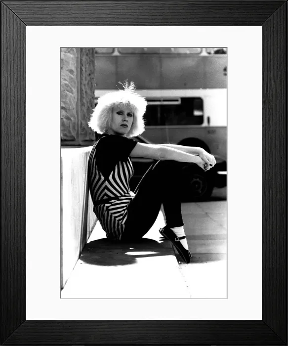 Framed Print : Pop diva Hazel O Connor relaxes on the George Stephenson monument Framed Print : Pop diva Hazel O Connor relaxes on the George Stephenson monument