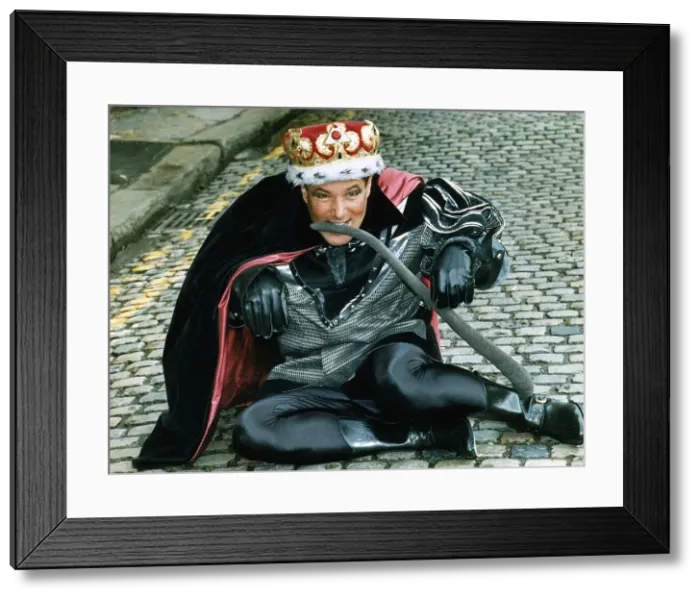 Framed Print : Former Liverpool councillor Derek Hatton dressed as King Rat before appearing in Framed Print : Former Liverpool councillor Derek Hatton dressed as King Rat before appearing in