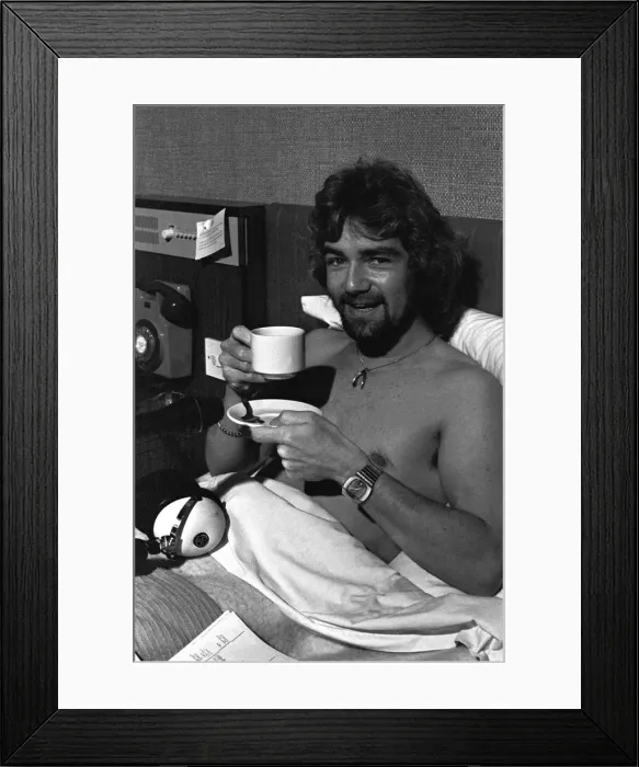Framed Print : BBC Radio One DJ Noel Edmonds doing his breakfast radio show from his bed at the Centre Framed Print : BBC Radio One DJ Noel Edmonds doing his breakfast radio show from his bed at the Centre