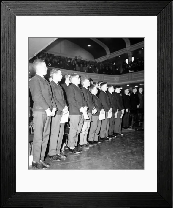 Framed Print : Speech day at King Henry VIII public school, Coventry. The event commenced with a speech Framed Print : Speech day at King Henry VIII public school, Coventry. The event commenced with a speech